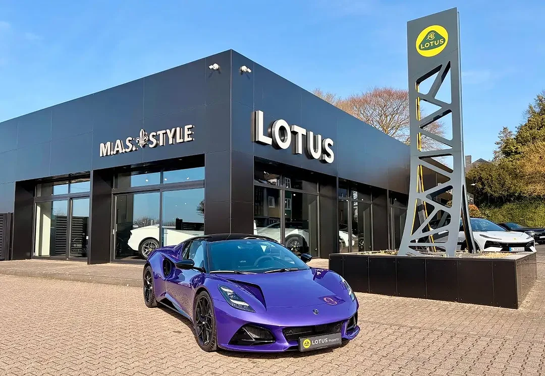 Lotus Emira - Afbeelding 1