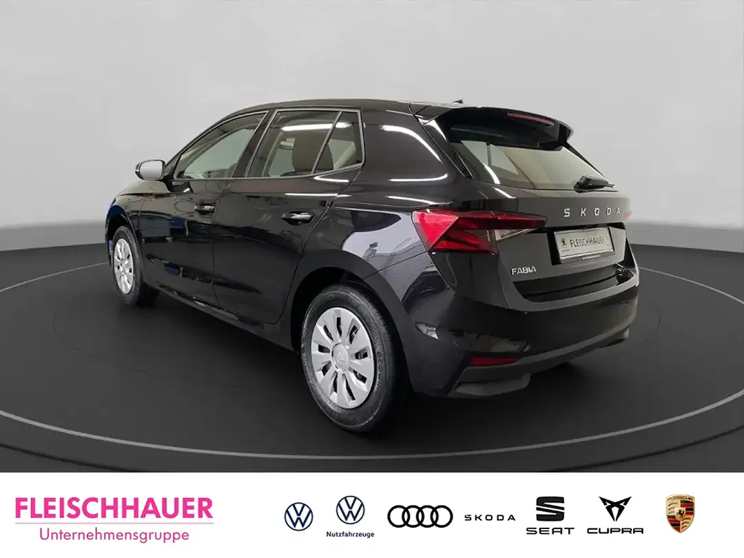 Skoda Fabia - Thumbnail 4