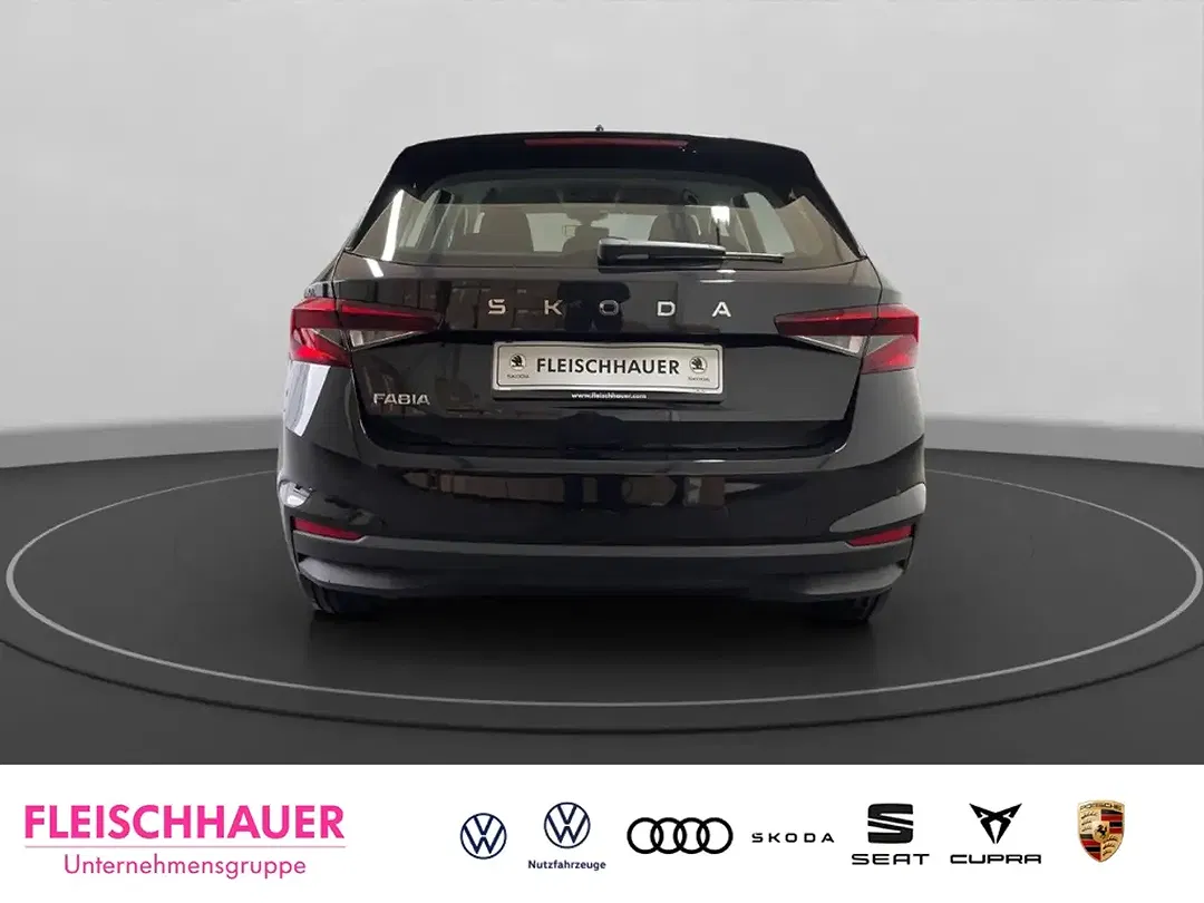 Skoda Fabia - Thumbnail 5