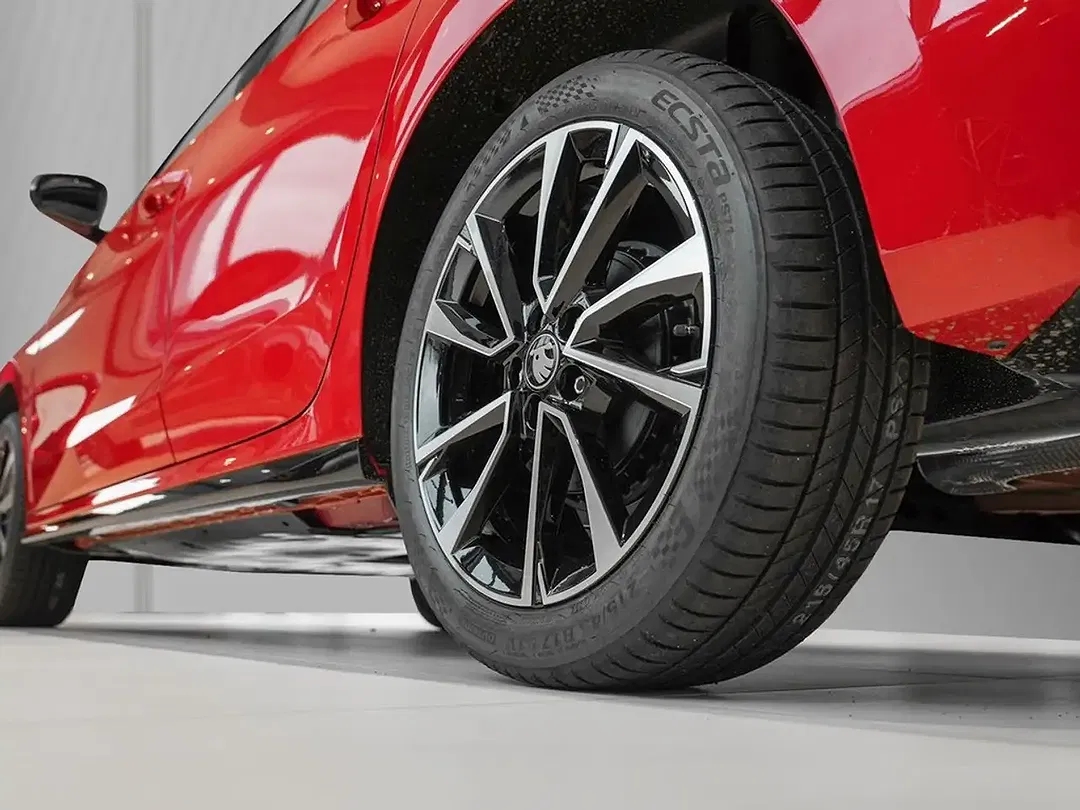 Skoda Fabia - Thumbnail 5