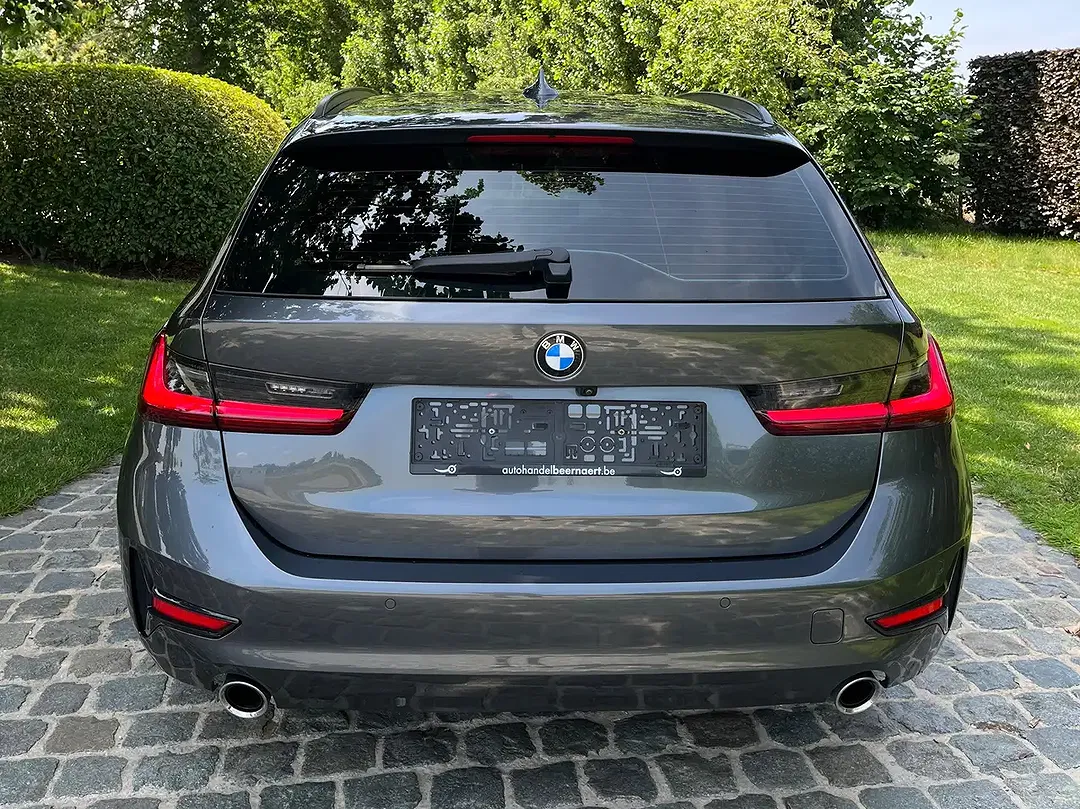 BMW 318 - Thumbnail 6