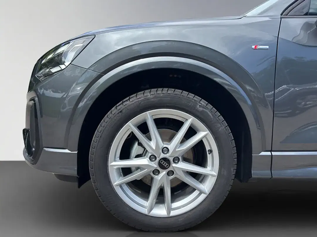 Audi Q2 - Thumbnail 10