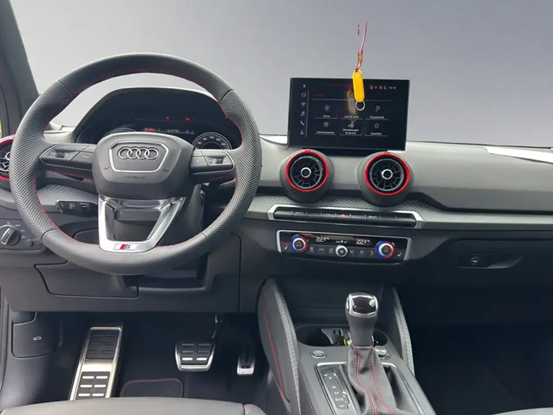 Audi Q2 - Thumbnail 15