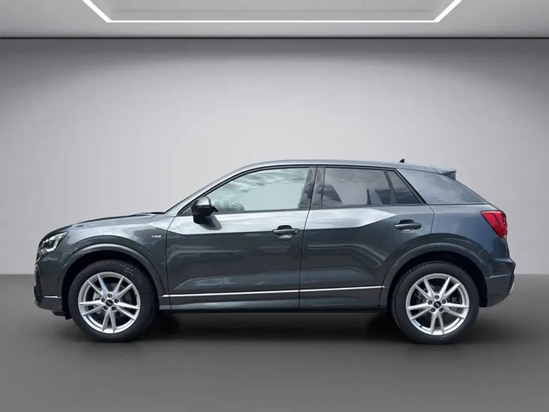Audi Q2 - Thumbnail 3