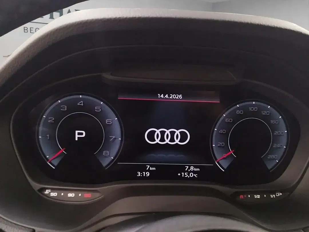 Audi Q2 - Thumbnail 12