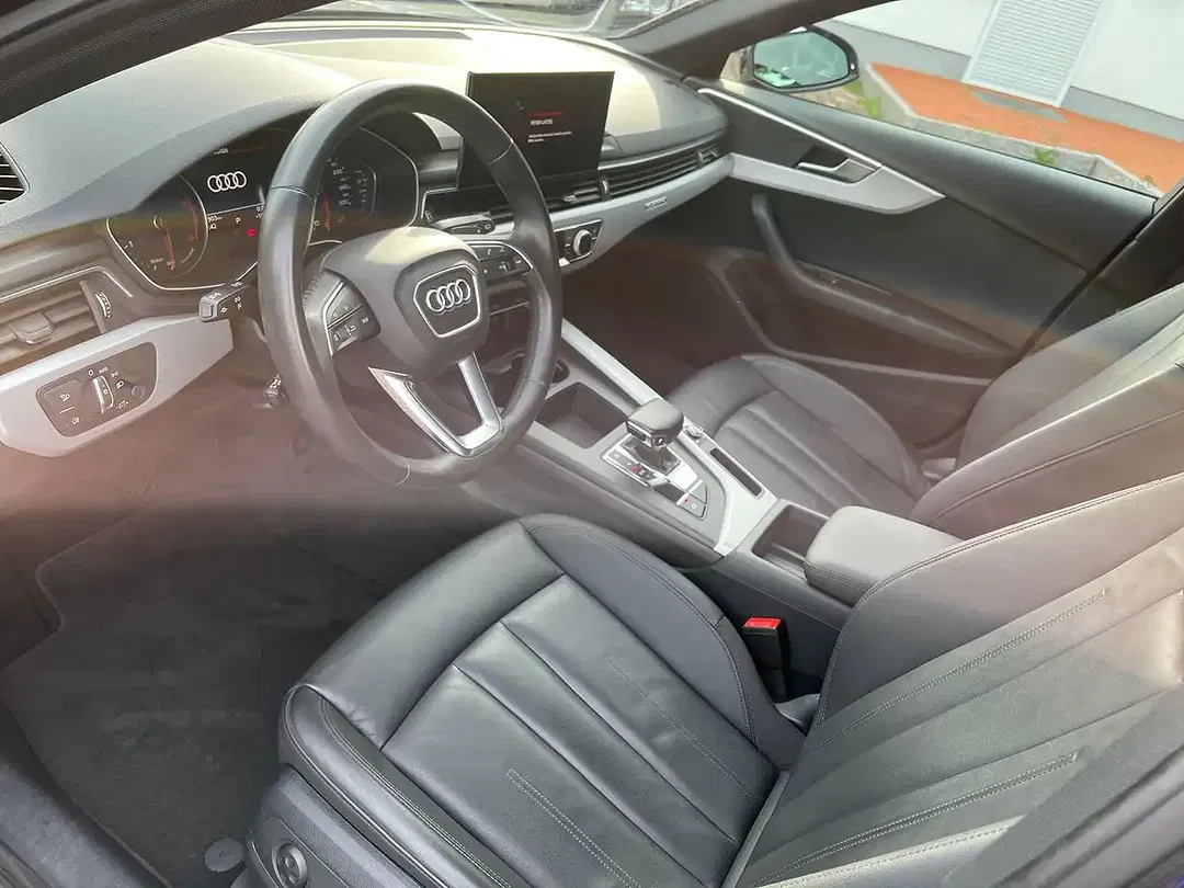Audi A4 - Thumbnail 11