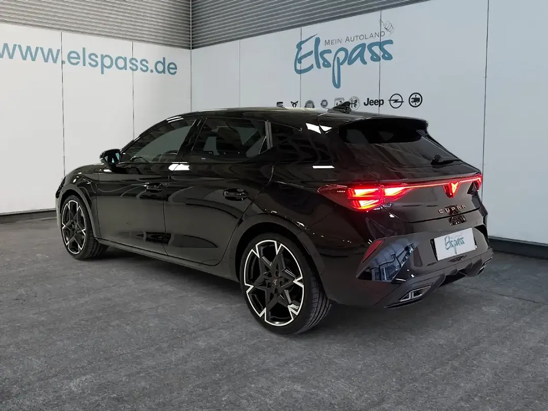 CUPRA Leon - Thumbnail 6