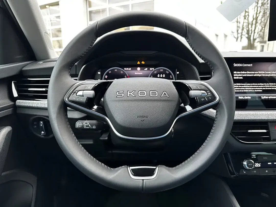 Skoda Scala - Thumbnail 8