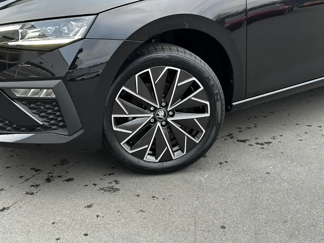 Skoda Scala - Thumbnail 3