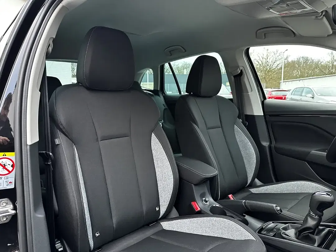 Skoda Scala - Thumbnail 4