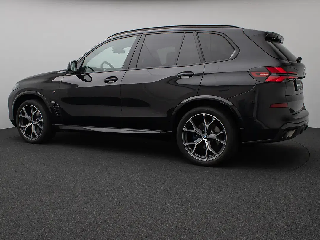 BMW X5 - Thumbnail 9