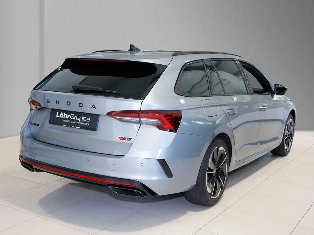 Skoda Octavia - Thumbnail 4