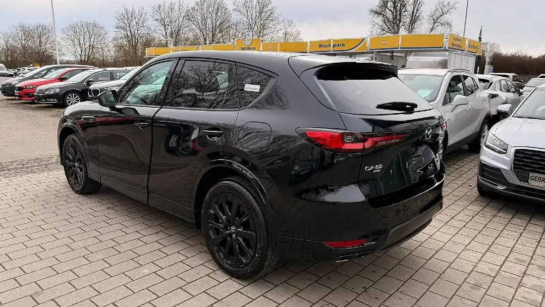 Mazda CX-60 - Thumbnail 3
