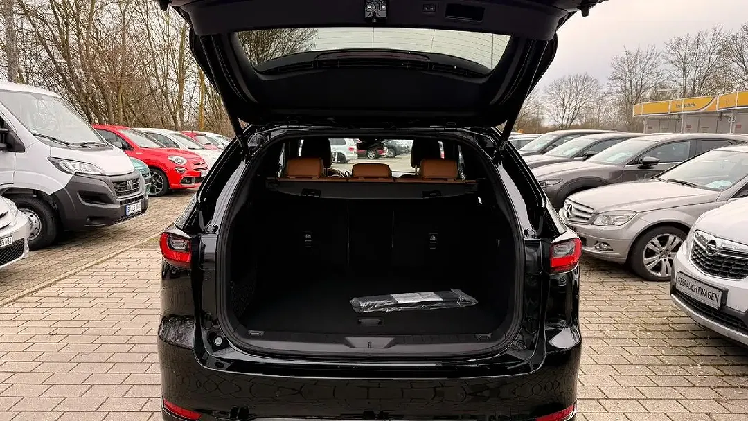 Mazda CX-60 - Thumbnail 5
