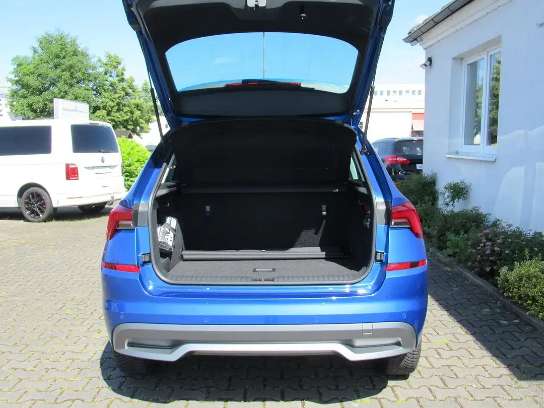 Skoda Kamiq - Thumbnail 6