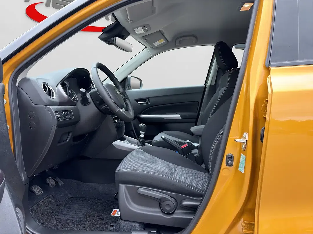 Suzuki Vitara - Thumbnail 11