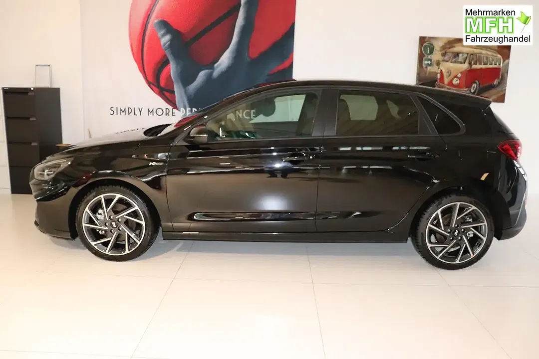 Hyundai i30 - Thumbnail 3