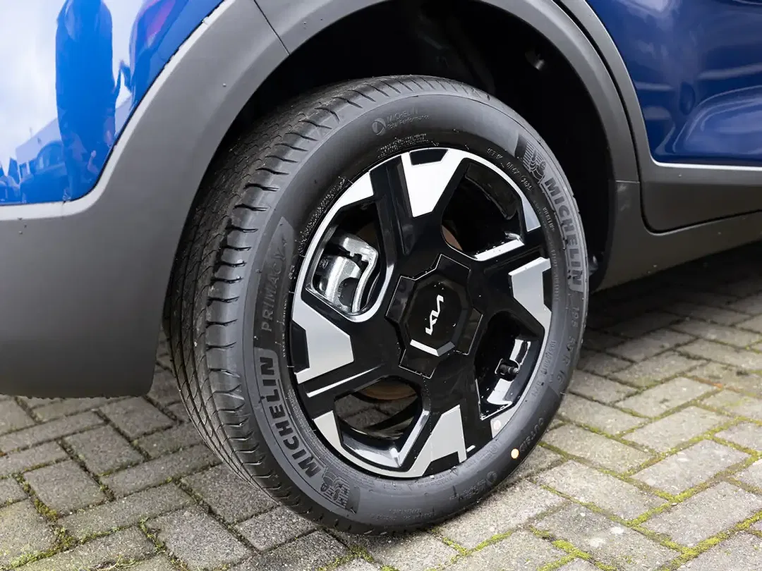 Kia Stonic - Thumbnail 10