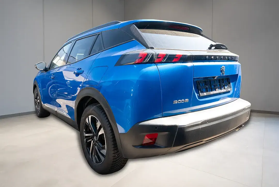 Peugeot 2008 - Thumbnail 4
