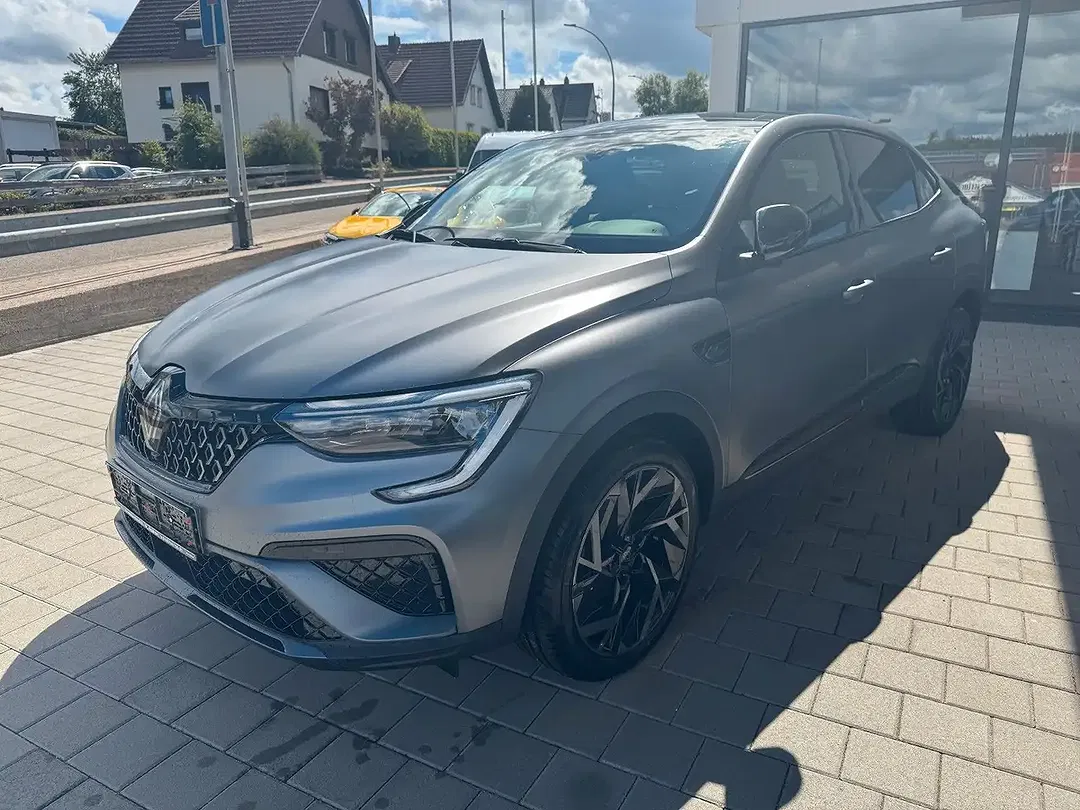 Renault Arkana - Thumbnail 2