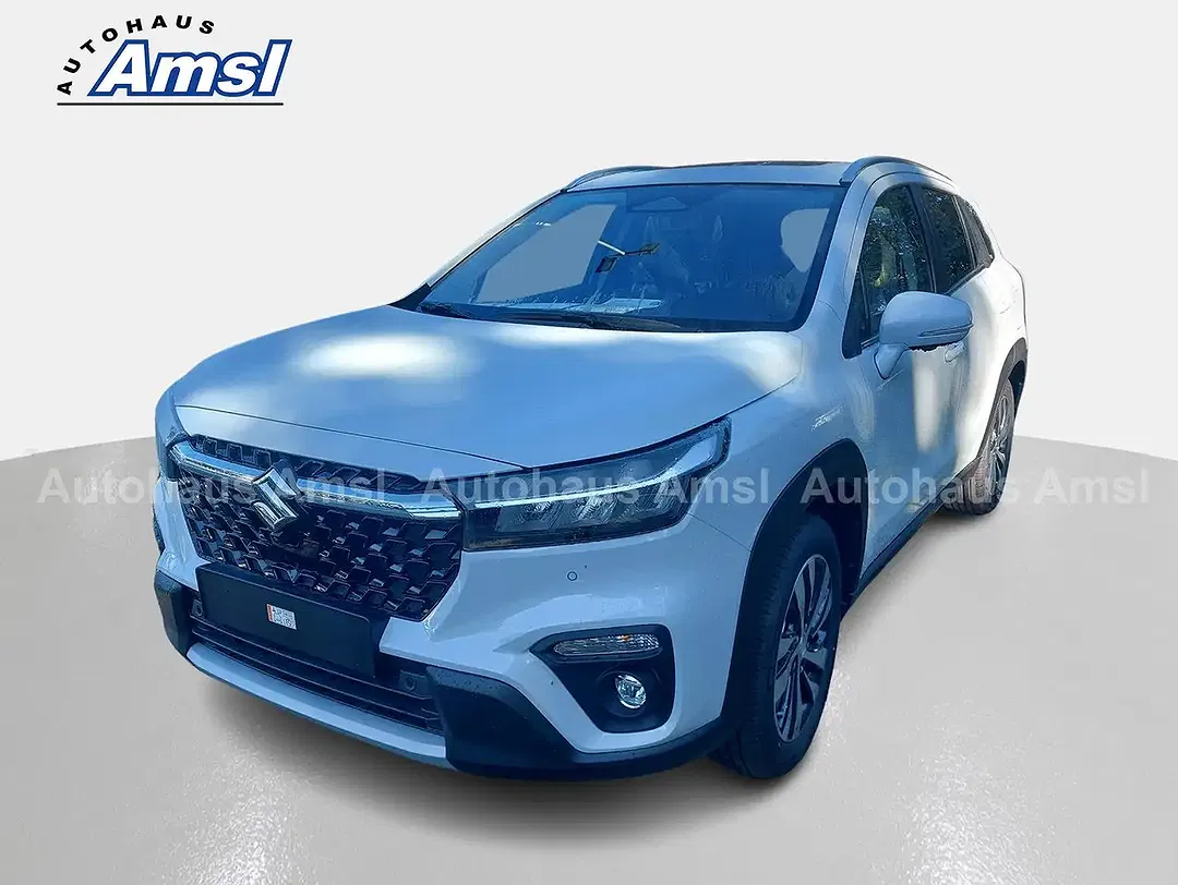 Suzuki SX4 S-Cross - Thumbnail 3
