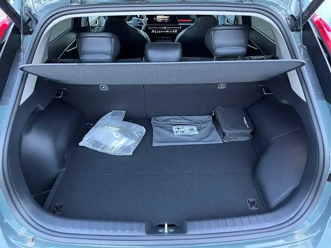 Kia Niro - Thumbnail 13