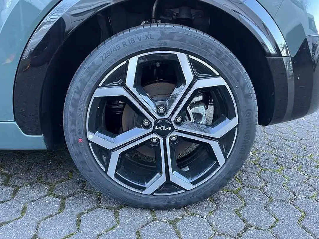 Kia Niro - Thumbnail 14