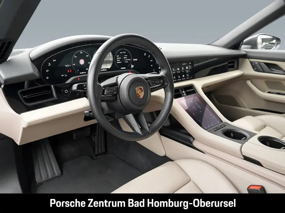 Porsche Taycan - Thumbnail 7