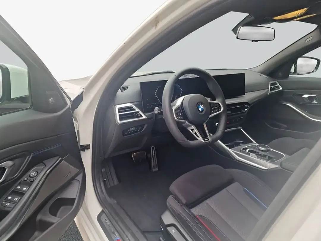 BMW 320 - Thumbnail 10