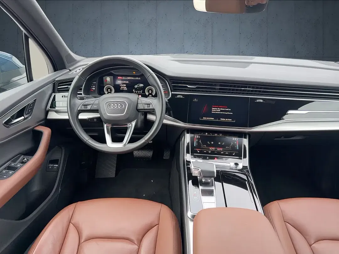 Audi Q7 - Thumbnail 11
