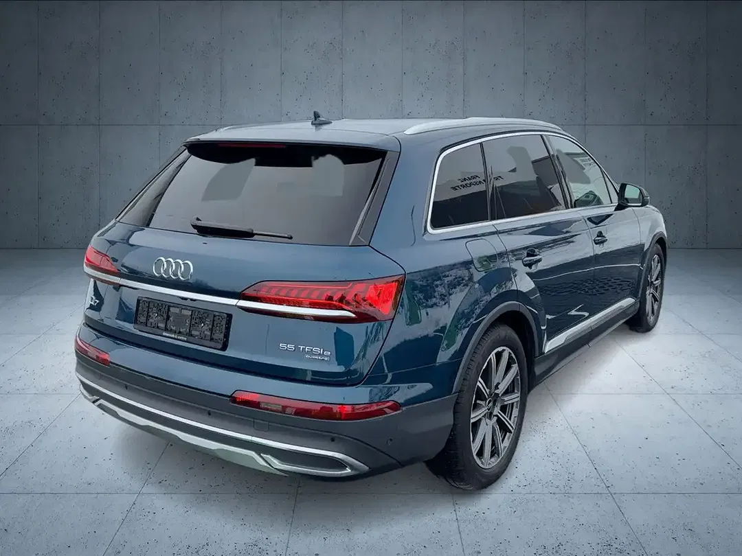 Audi Q7 - Thumbnail 5