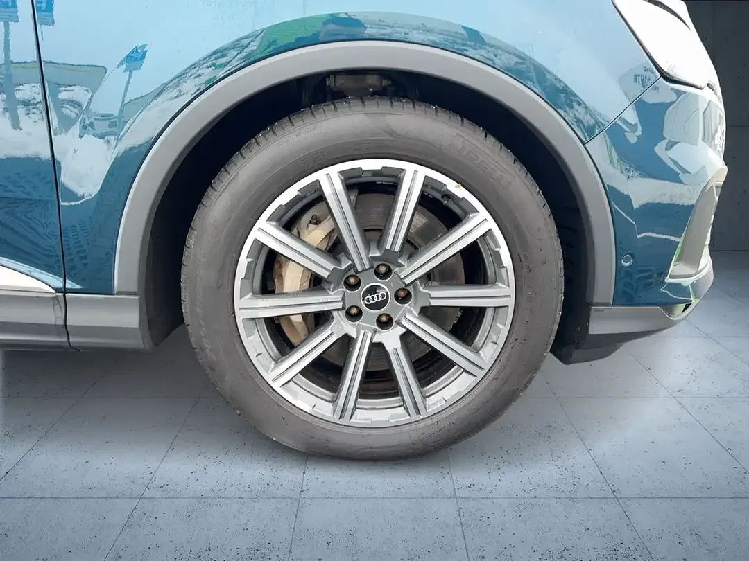 Audi Q7 - Thumbnail 7