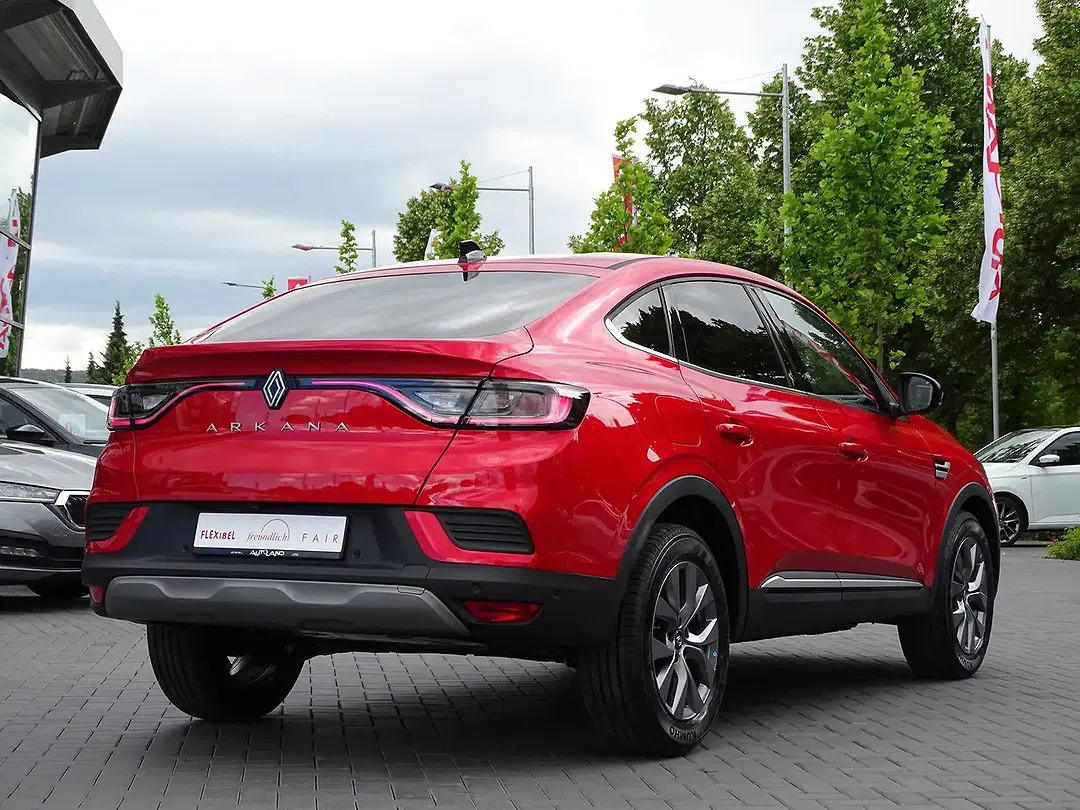Renault Arkana - Thumbnail 4