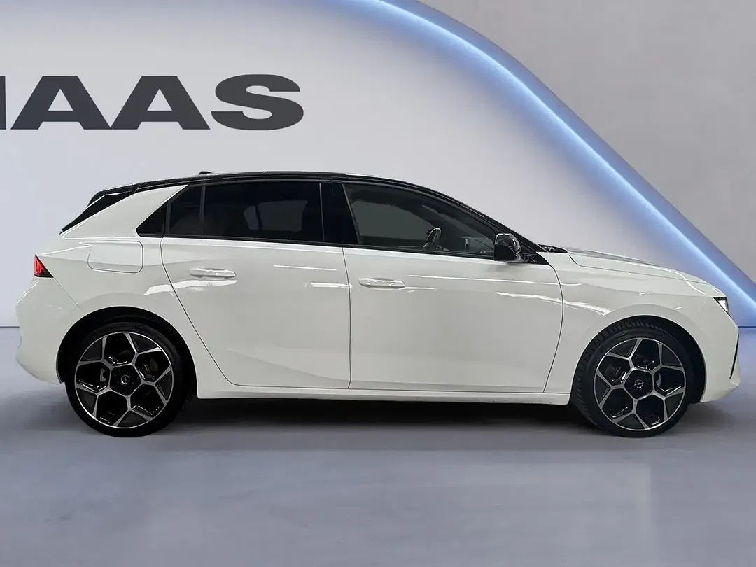 Opel Astra - Thumbnail 8