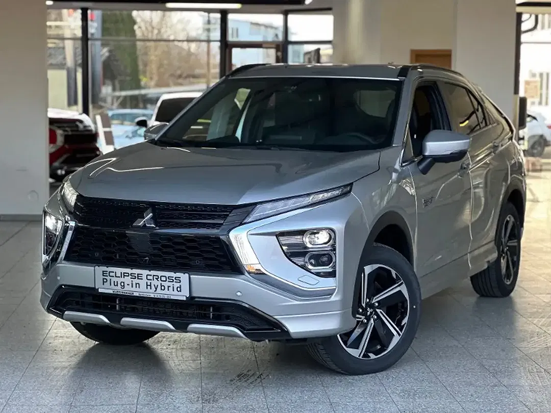 Mitsubishi Eclipse Cross - Thumbnail 1