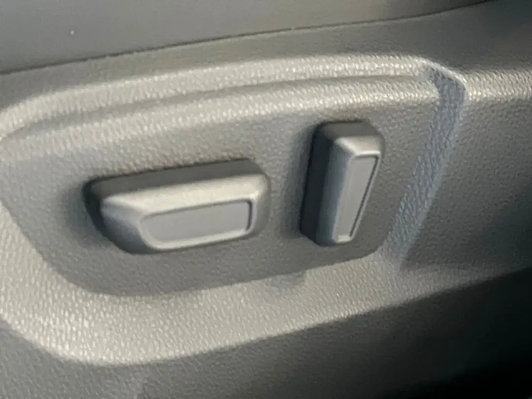 Mitsubishi Eclipse Cross - Thumbnail 12
