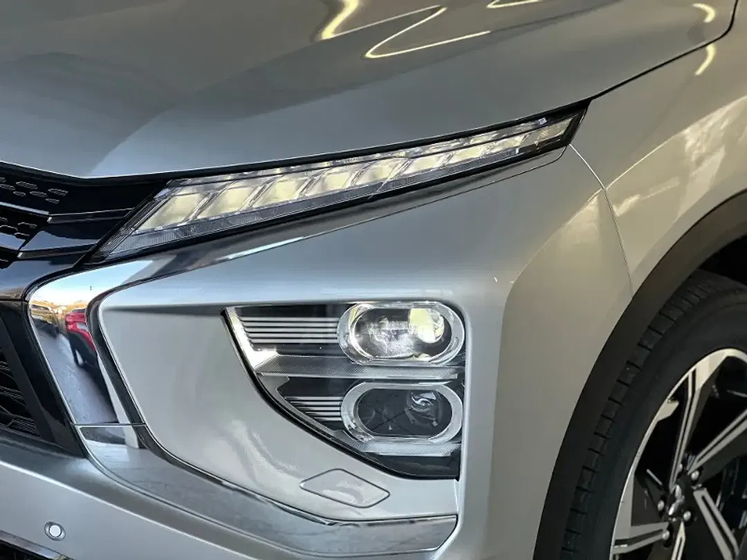 Mitsubishi Eclipse Cross - Thumbnail 5