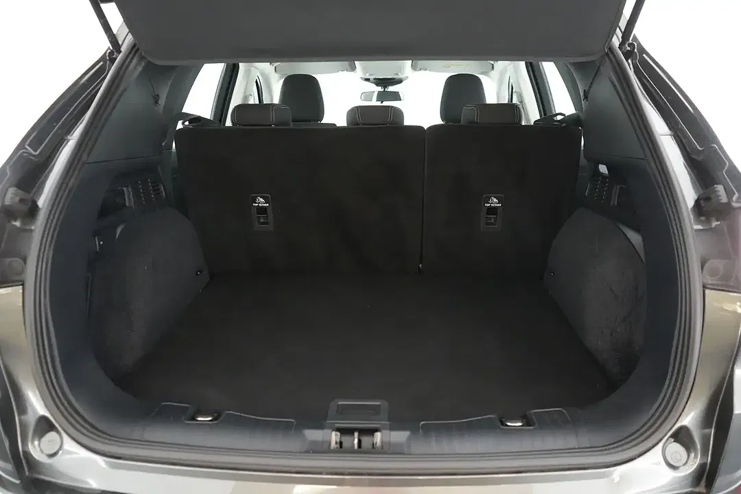 Ford Kuga - Thumbnail 25