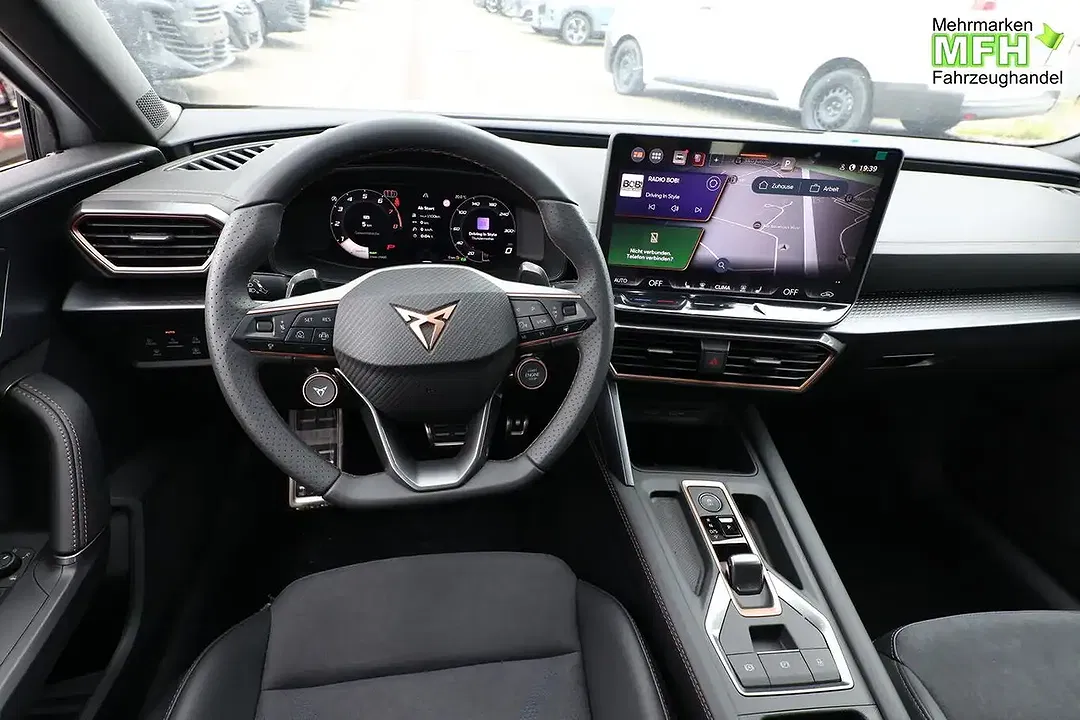 CUPRA Leon - Thumbnail 6
