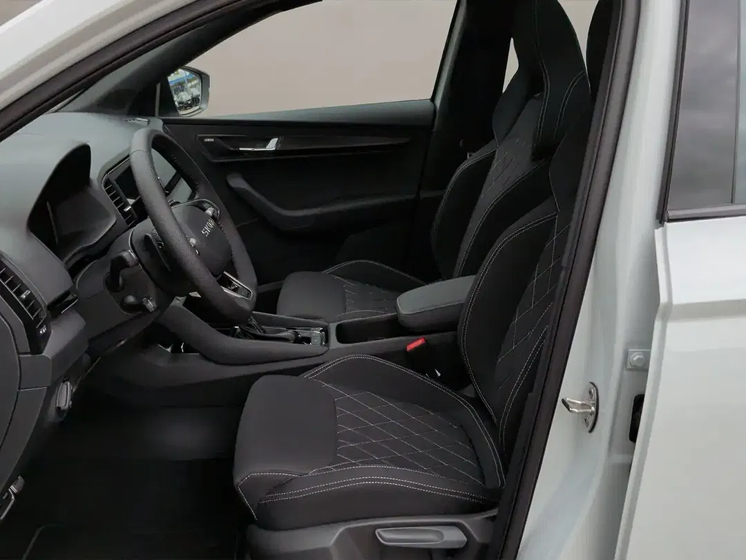 Skoda Karoq - Thumbnail 8