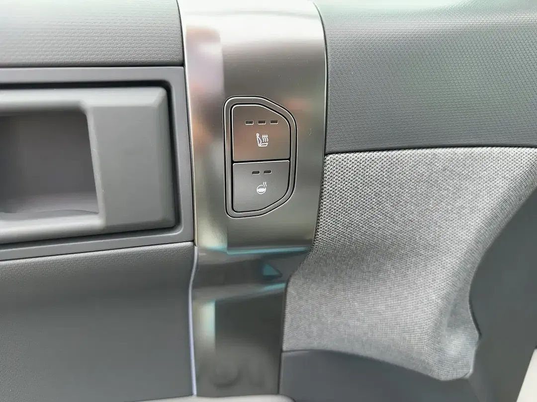 Kia EV3 - Thumbnail 15