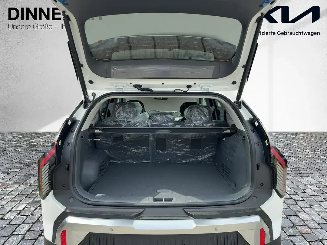 Kia EV3 - Thumbnail 8