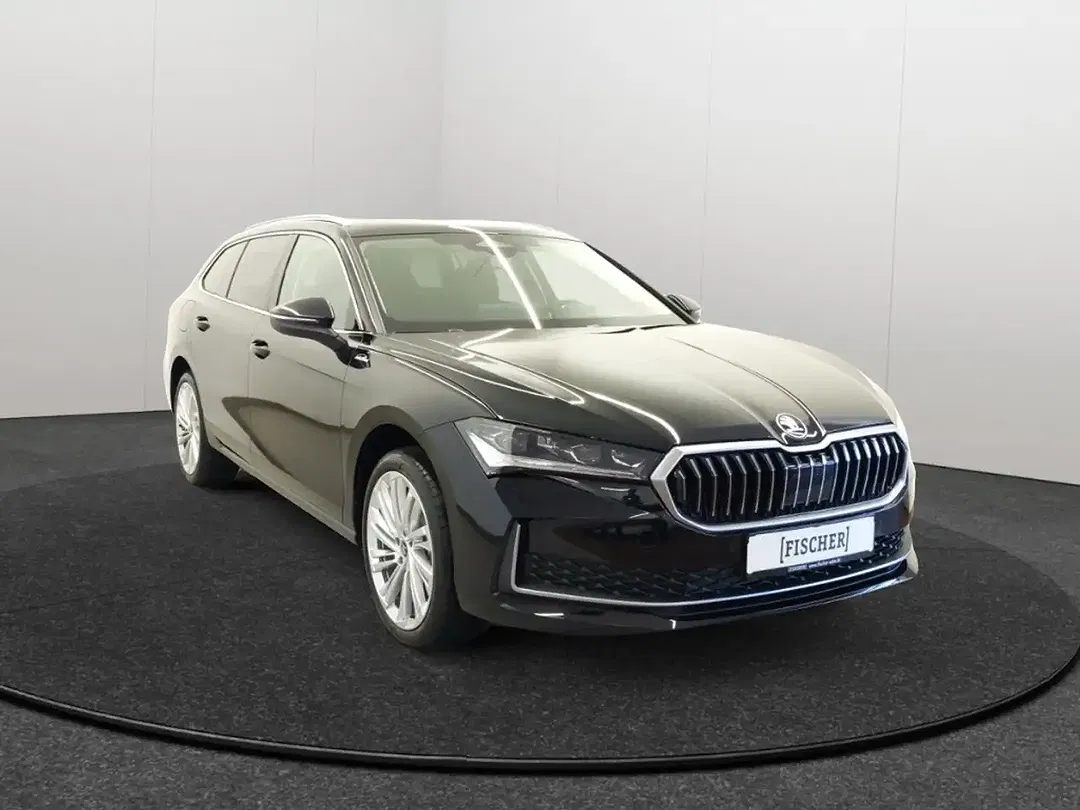 Skoda Superb - Thumbnail 3
