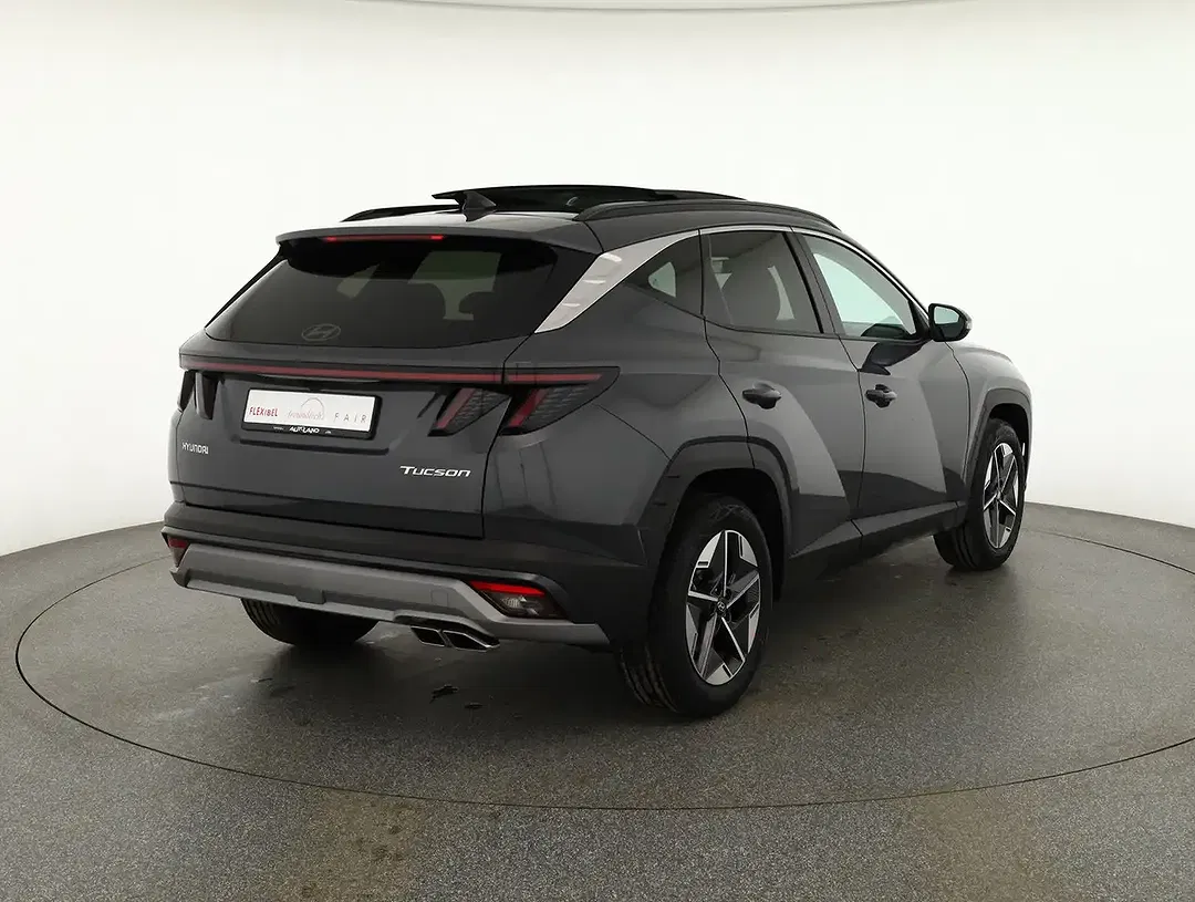 Hyundai TUCSON - Thumbnail 4