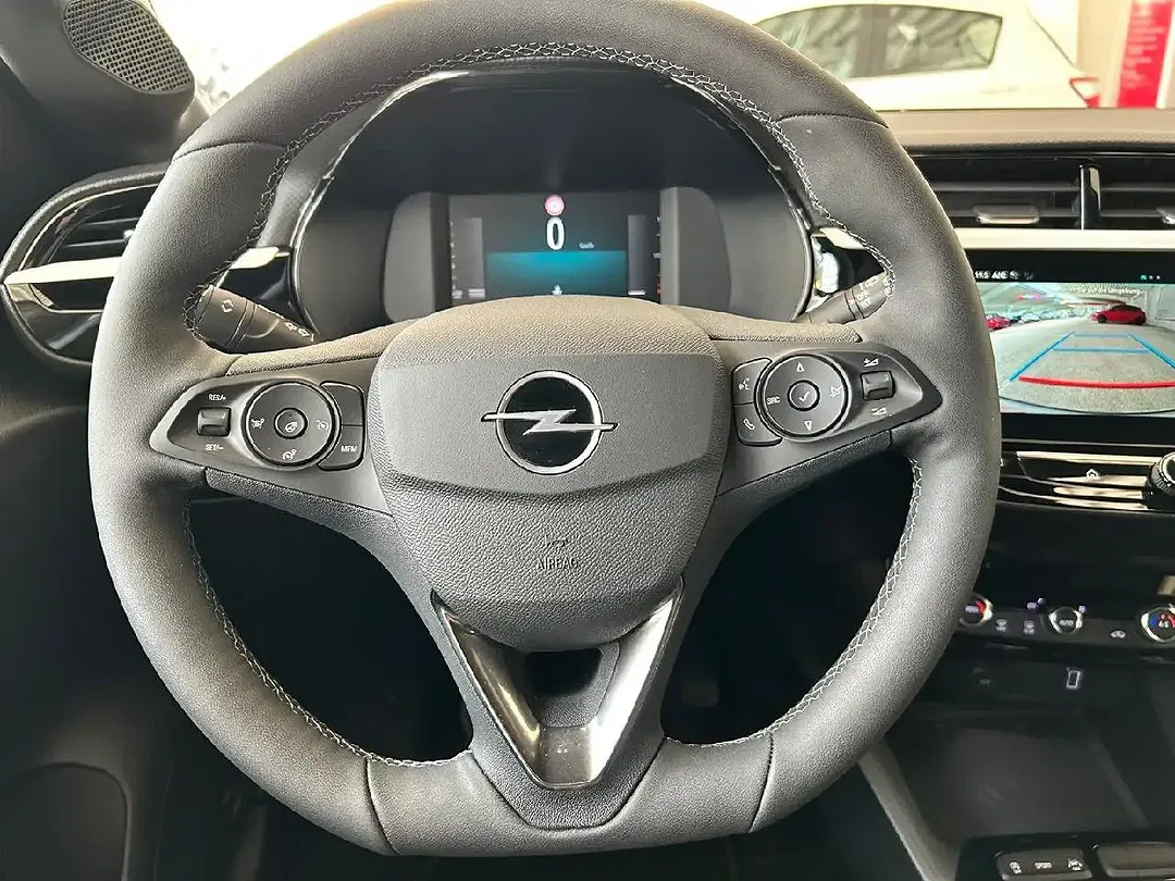 Opel Corsa - Thumbnail 11