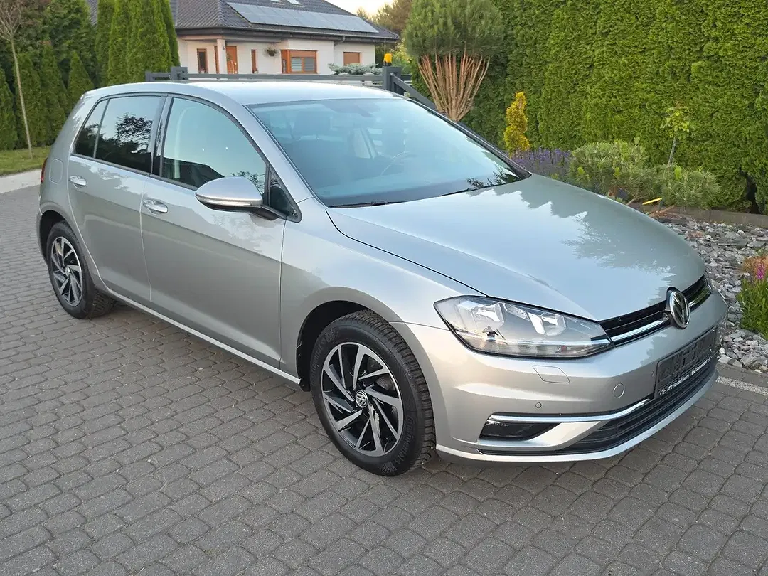Volkswagen Golf - Thumbnail 12