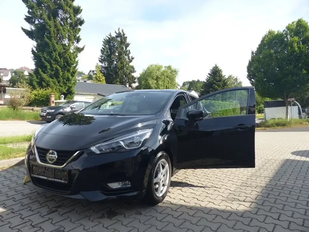 Nissan Micra - Thumbnail 3