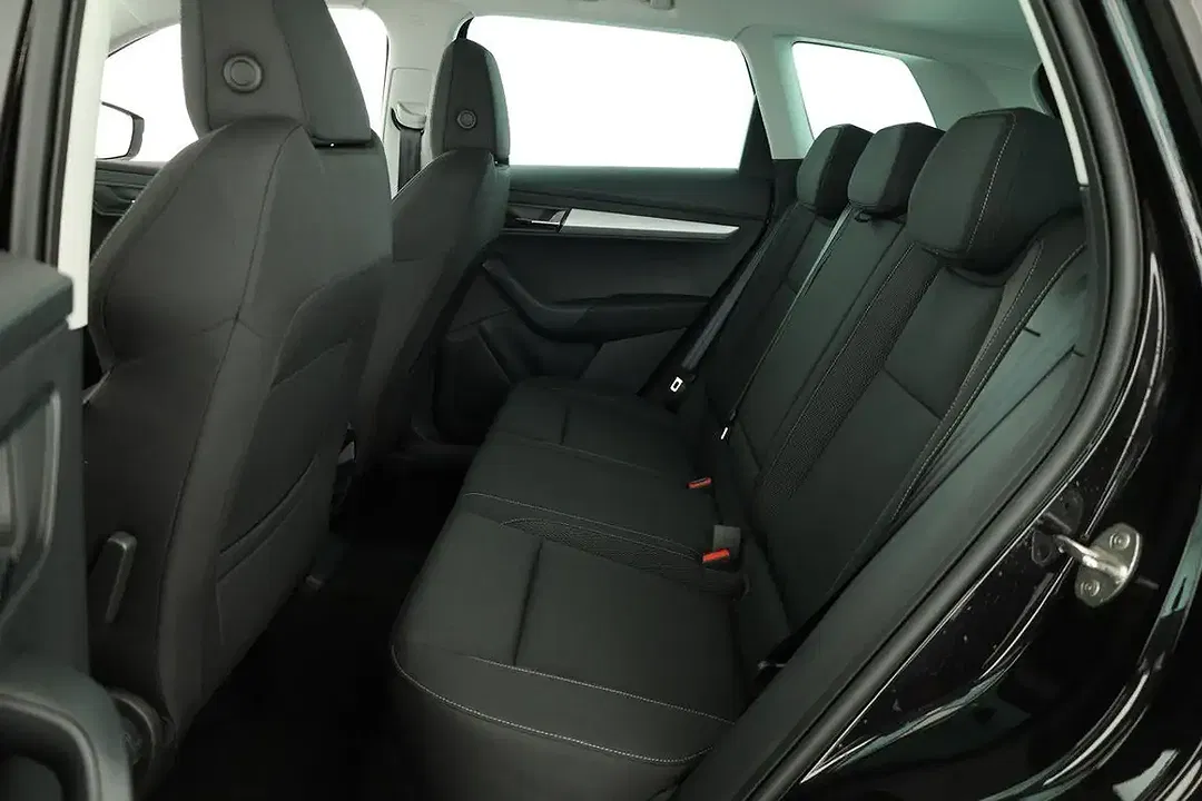Skoda Karoq - Thumbnail 12