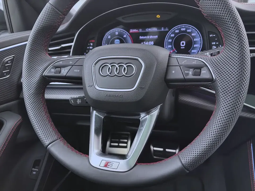 Audi Q8 - Thumbnail 13