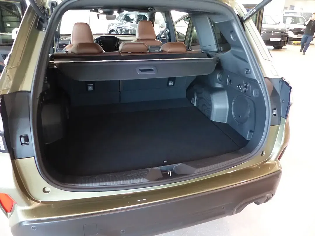 Subaru Forester - Thumbnail 10